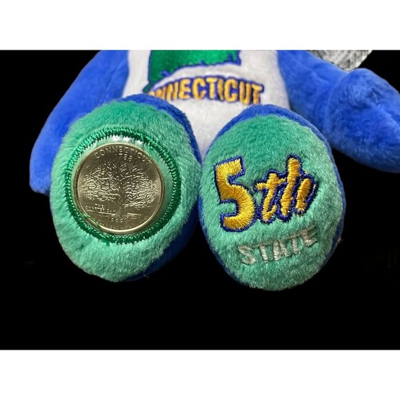 2000 Limited Treasures Connecticut State Quarter Coin Bean Bear Plush - Picture 3 of 5